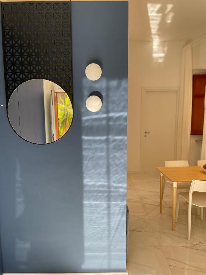 Pierrot E La Luna House Salerno Centro Apartment ภายนอก รูปภาพ